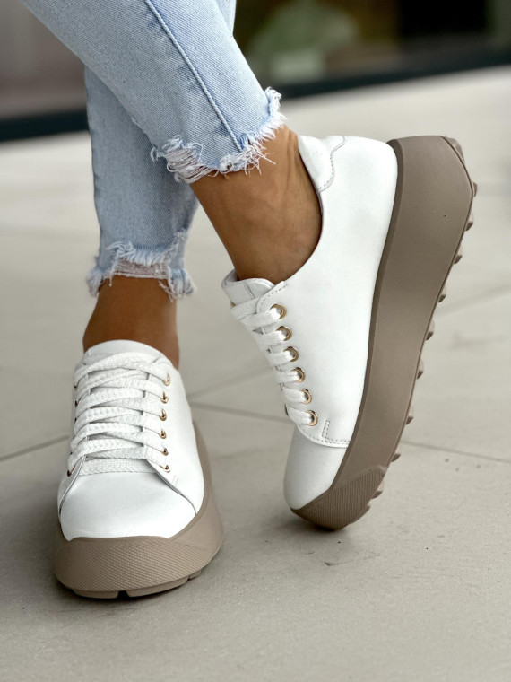 Białe sneakersy damskie skórzane