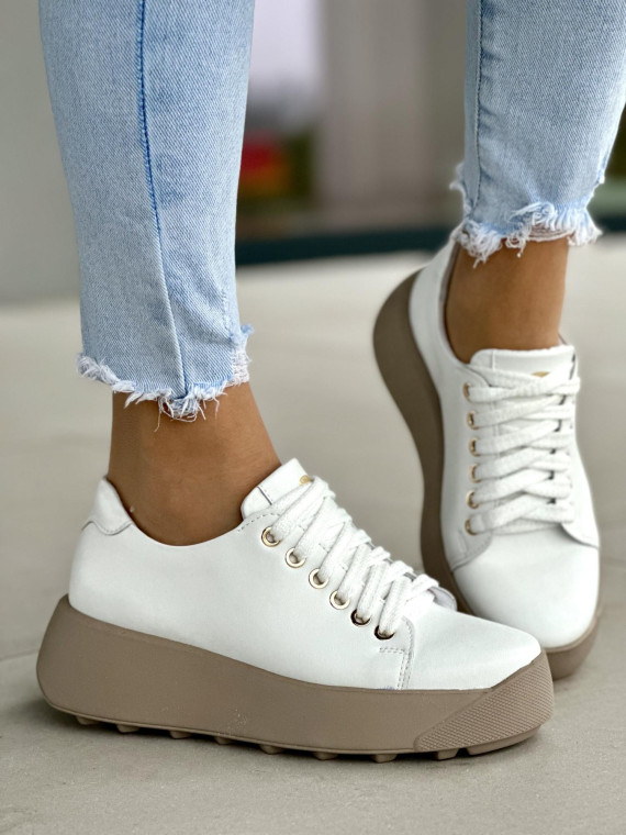 Białe sneakersy damskie skórzane