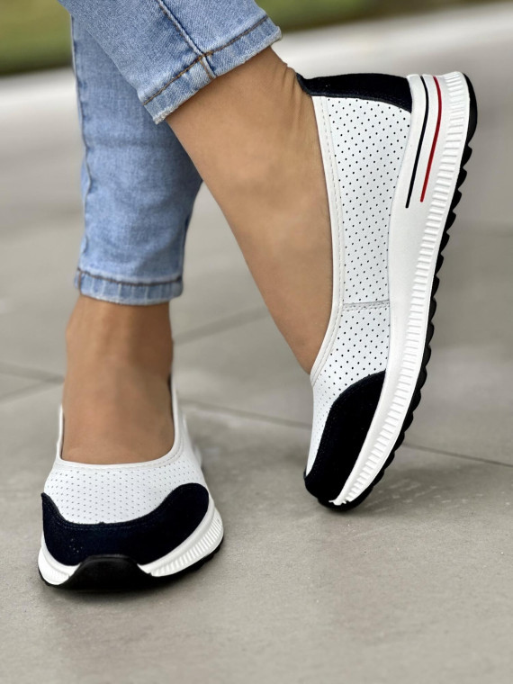 Biało-granatowe baleriny damskie skórzane