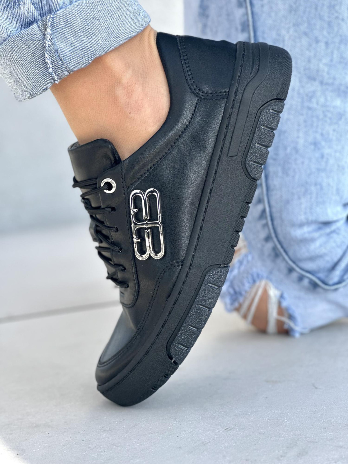 Czarne sneakersy damskie skórzane