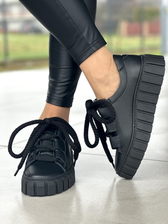 Lekkie czarne trampki damskie, skóra naturalna