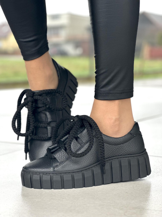 Lekkie czarne trampki damskie, skóra naturalna