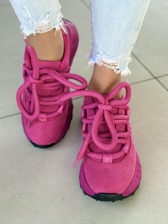 Wyjątkowe sneakersy ze skóry naturalnej