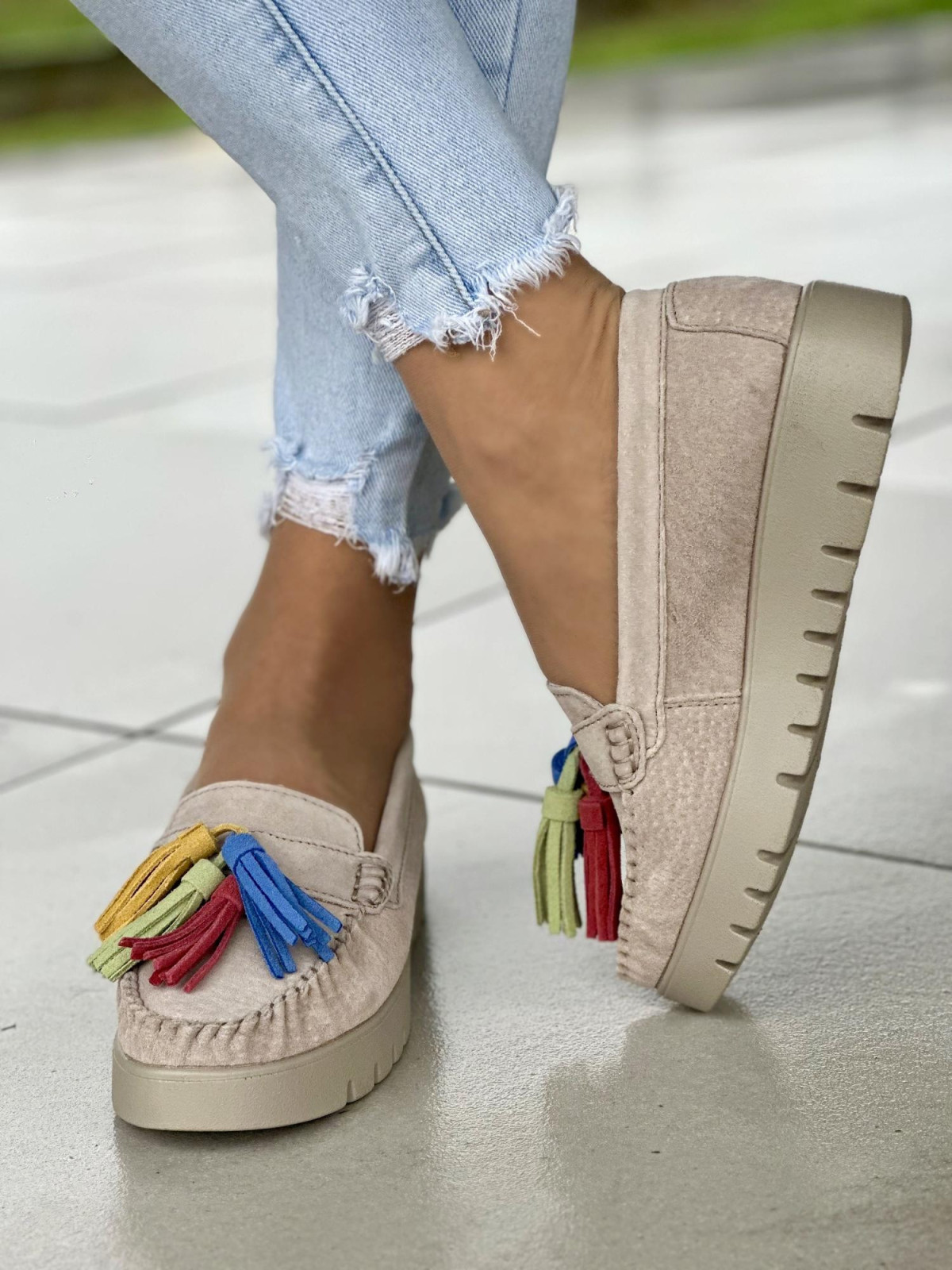 Wygodne beżowe mokasyny damskie na miękkiej podeszwie, skóra naturalna