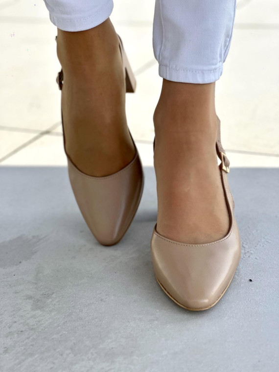 Subtelne beżowe czółenka damskie, skóra naturalna