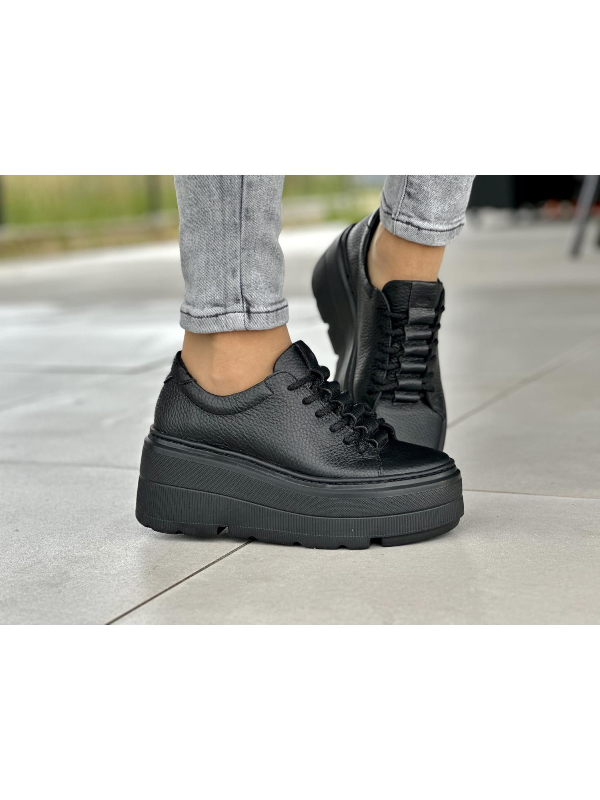 Lekkie trampki damskie OLEKSY ze skóry naturalnej polskiej produkcji