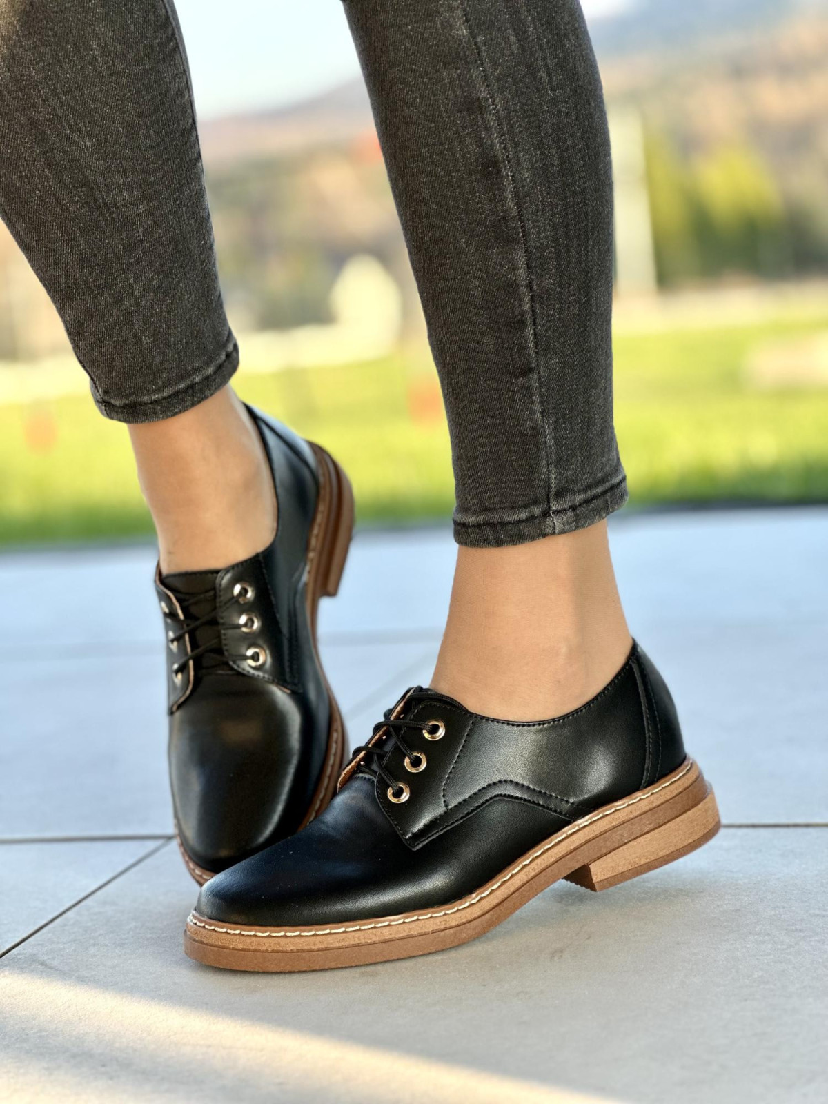 Eleganckie czarne półbuty damskie skóra naturalna