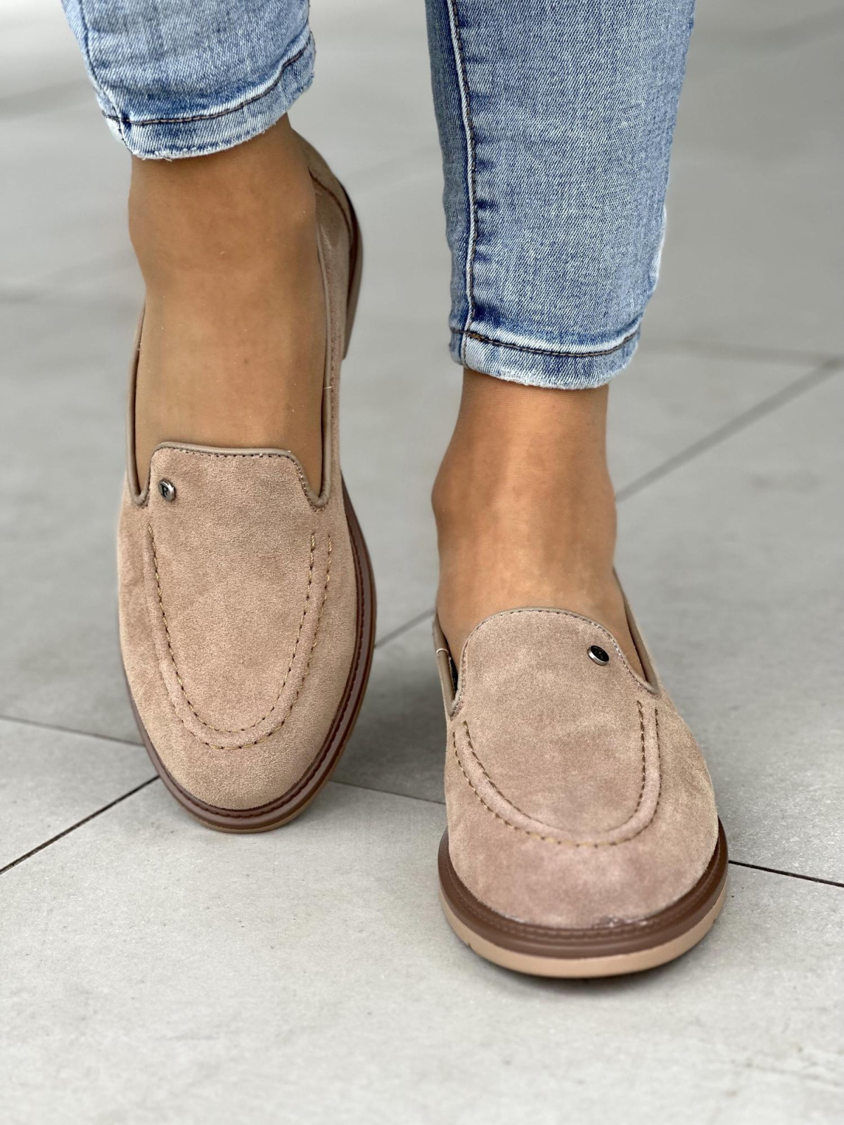 Stylowe beżowe mokasyny damskie, skóra naturalna