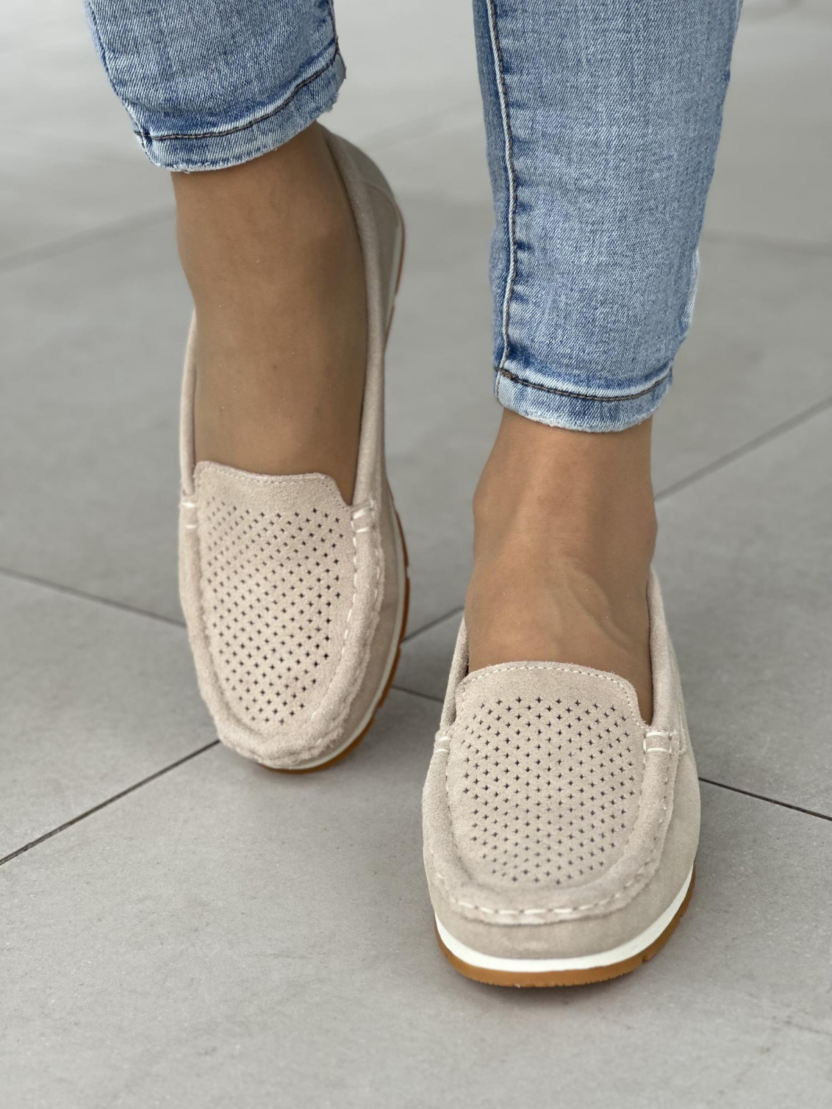 Beżowe mokasyny damskie skóra naturalna