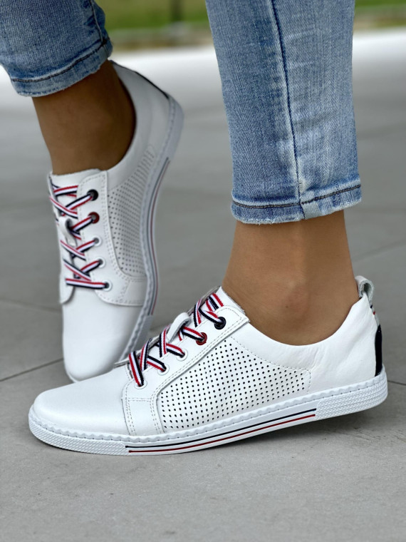 Wygodne białe trampki damskie na miękkiej podeszwie, skóra naturalna