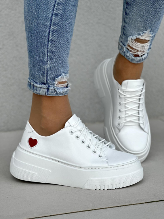 Białe trampki damskie skóra naturalna