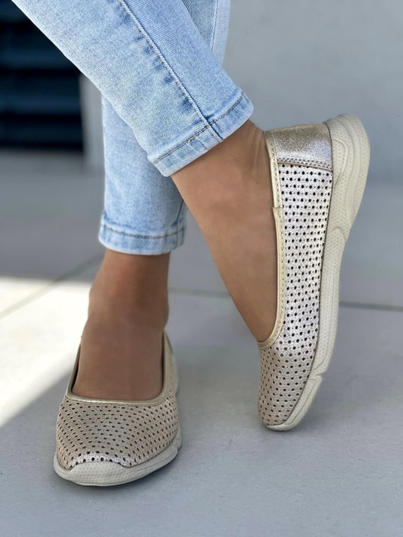 Lekkie i wygodne złote baleriny damskie, skóra naturalna