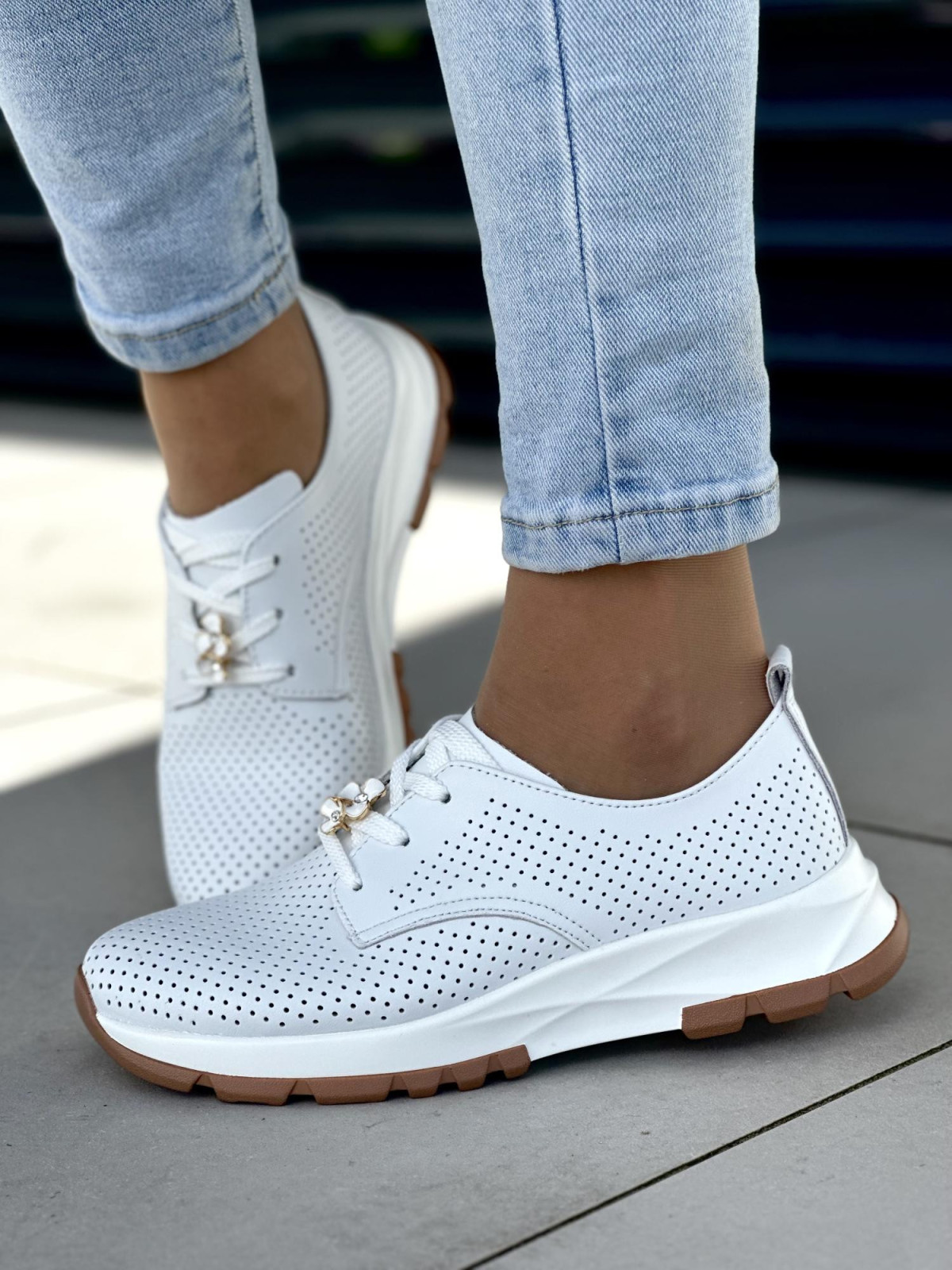 Białe półbuty damskie skóra naturalna