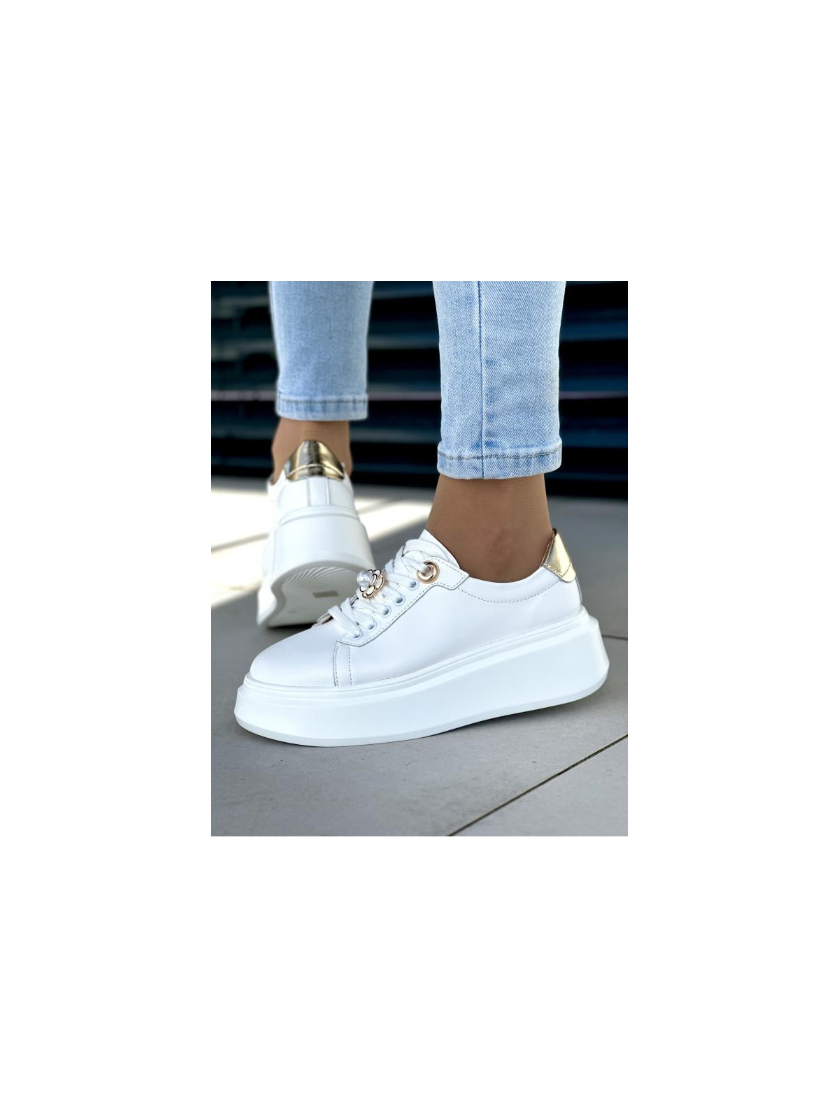 Białe trampki damskie skóra naturalna