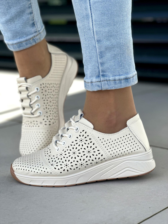 Beżowe trampki damskie skóra naturalna