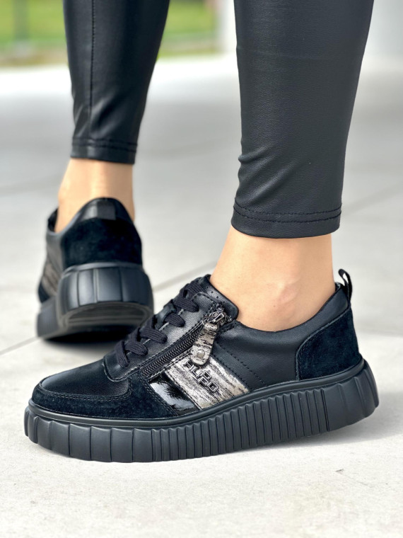 Lekkie czarne trampki damskie, skóra naturalna