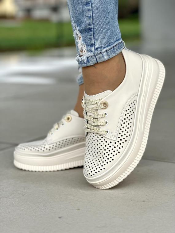 Lekkie ażurowe beżowe trampki damskie na platformie, skóra naturalna