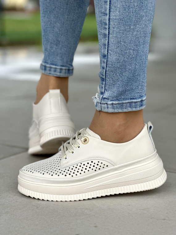 Lekkie ażurowe beżowe trampki damskie na platformie, skóra naturalna