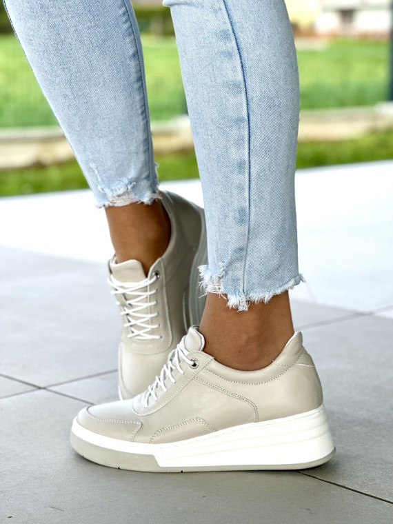 Beżowe trampki damskie skóra naturalna