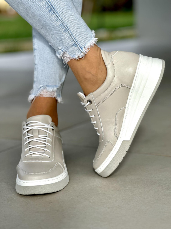 Beżowe trampki damskie skóra naturalna