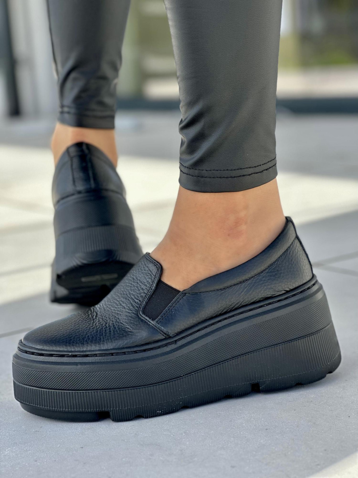 Czarne półbuty damskie skóra naturalna