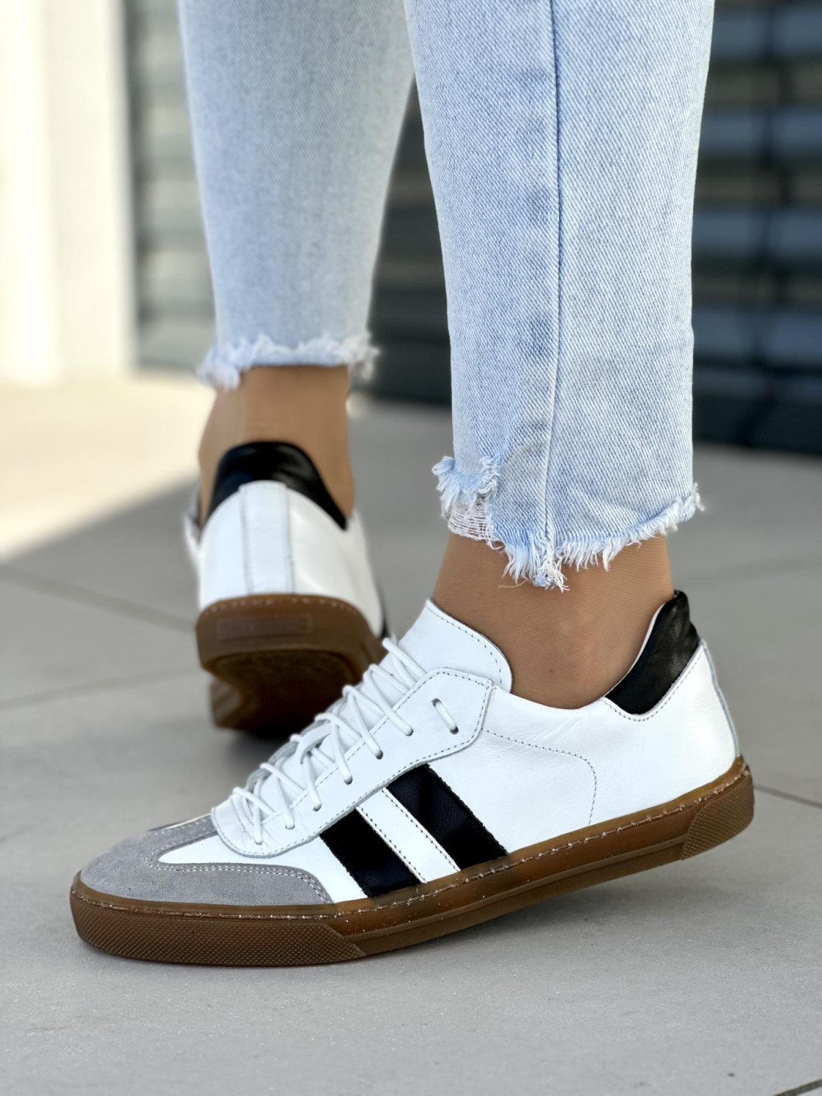 Białe trampki damskie skóra naturalna