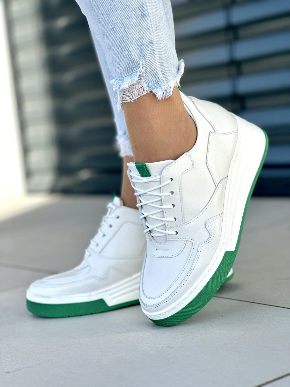 Białe trampki damskie skóra naturalna