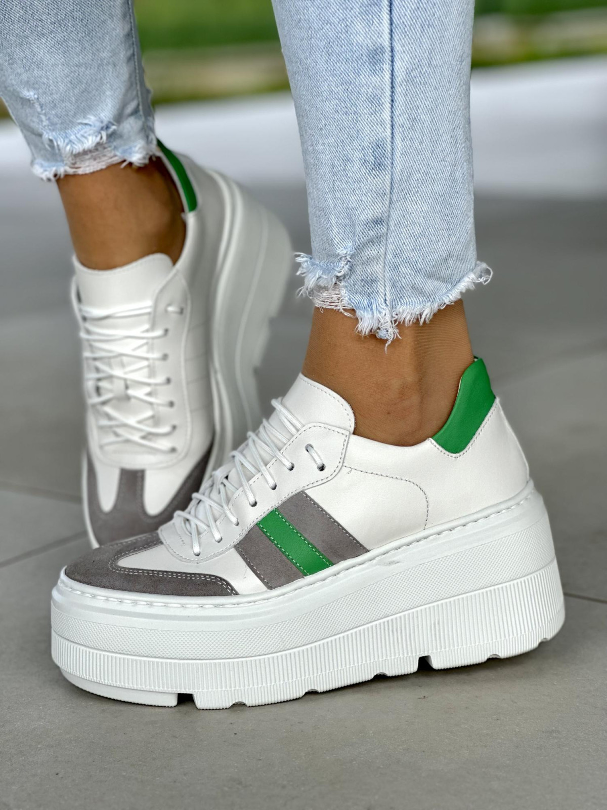 Białe trampki damskie skóra naturalna