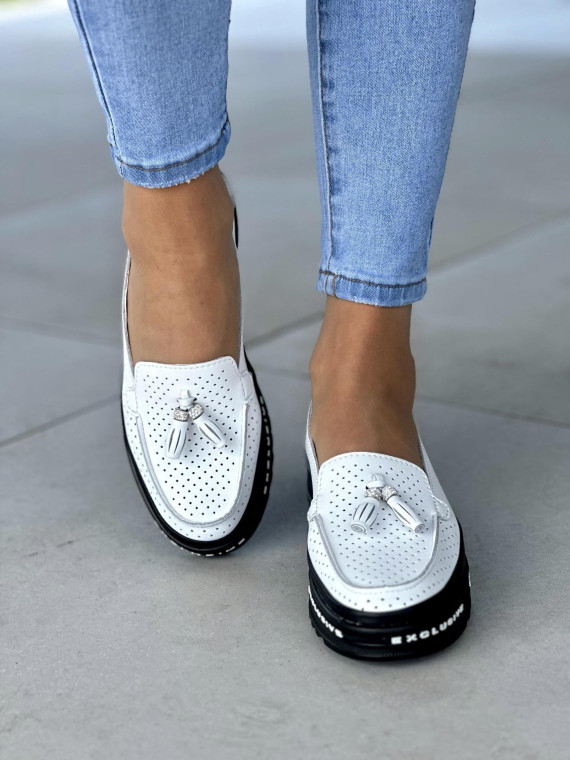 Bardzo-wygodne-mokasyny-damskie-skorzane