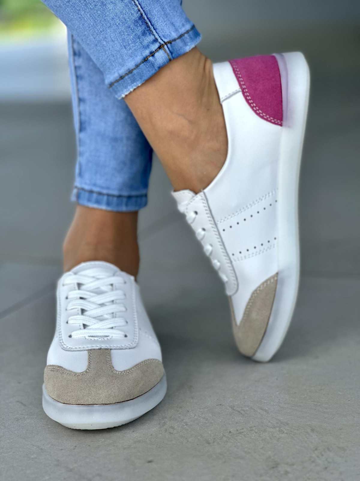 Multikolorowe-miekkie-lekkie-trampki-skorzane