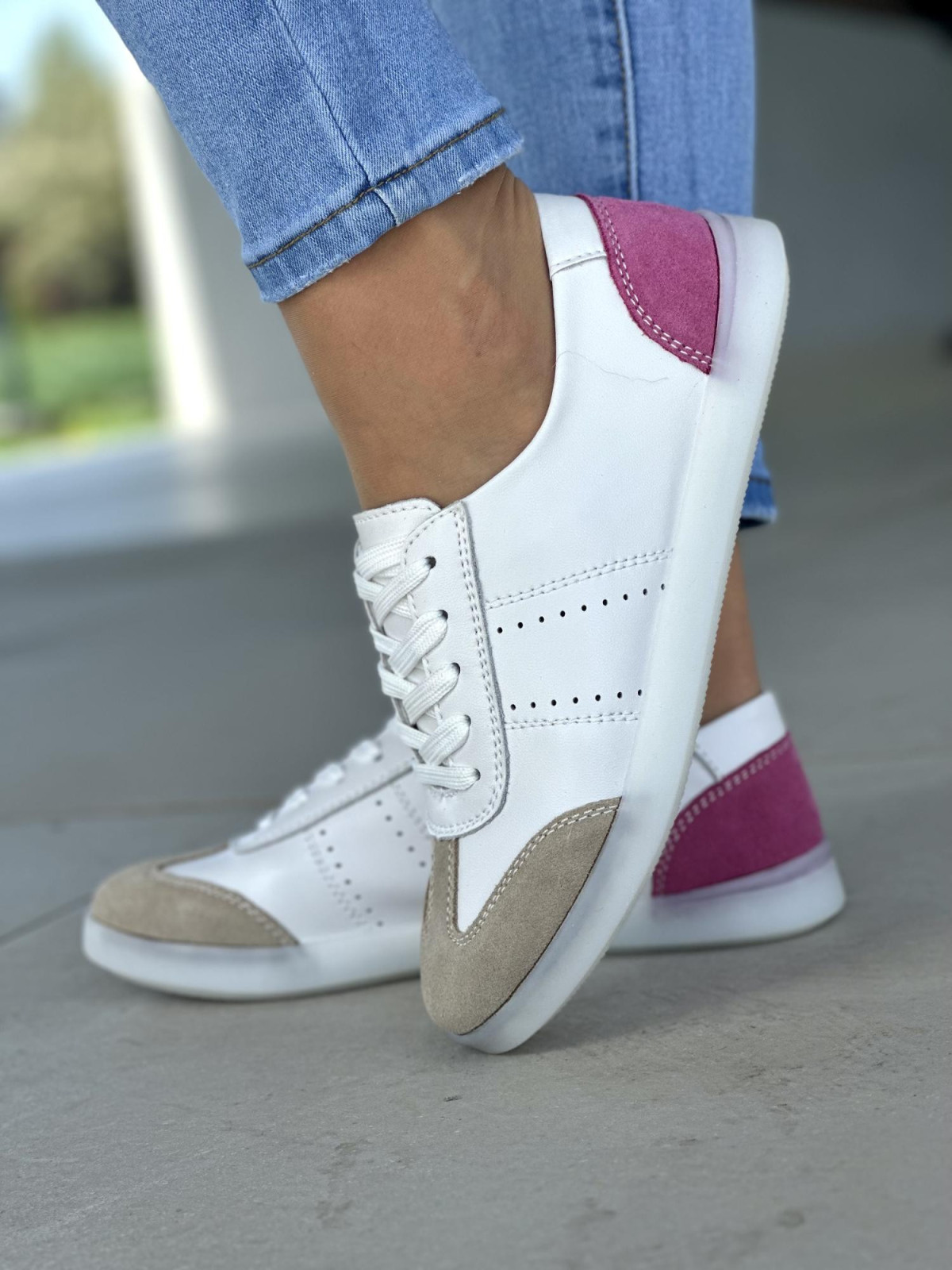 Multikolorowe-miekkie-lekkie-trampki-skorzane