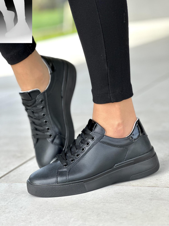 Czarne-lekkie-trampki-skorzane