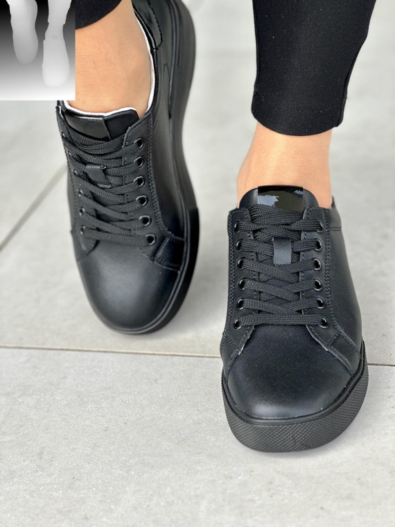 Czarne-lekkie-trampki-skorzane