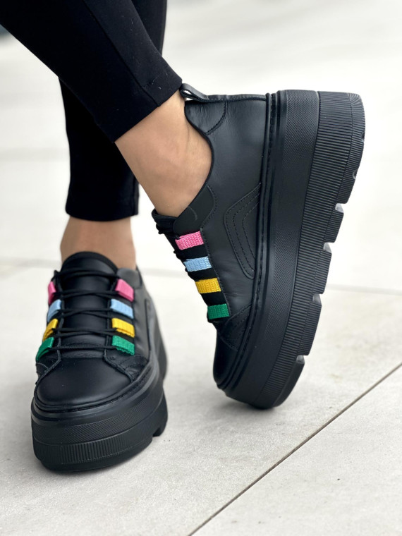 Lekkie czarne trampki damskie na platformie, skóra naturalna