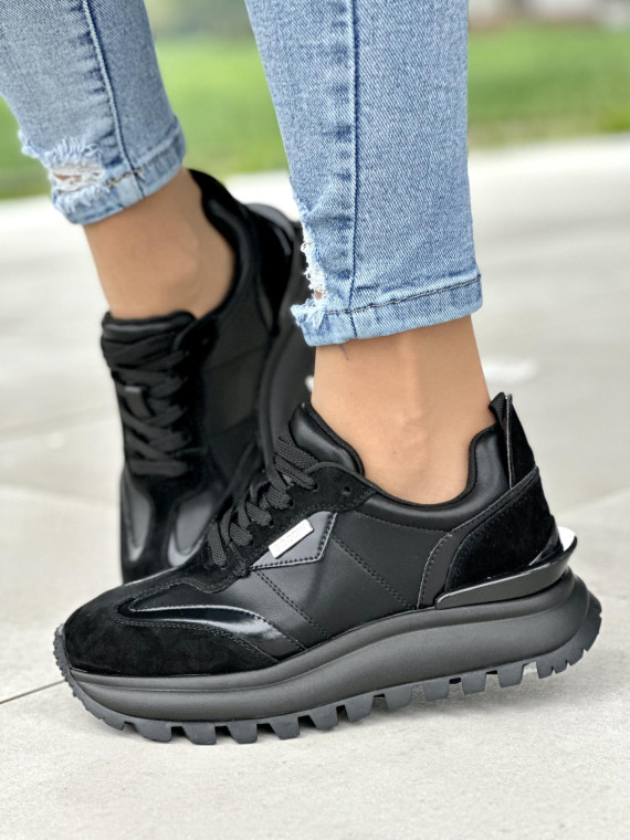 Śliczne czarne sneakersy damskie na wyższej podeszwie, skóra naturalna