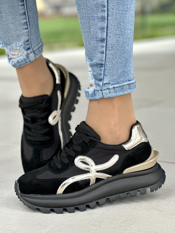 Wyjątkowe lekkie czarno-złote sneakersy damskie, skóra naturalna