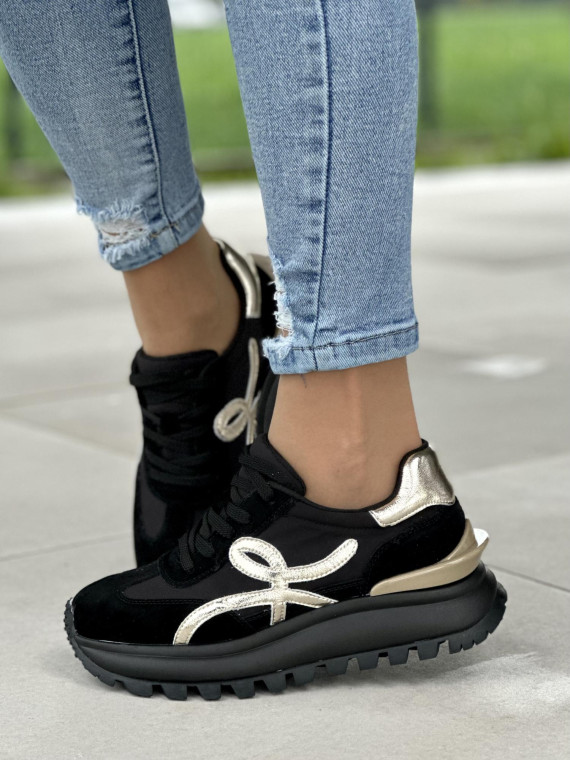 Wyjątkowe lekkie czarno-złote sneakersy damskie, skóra naturalna