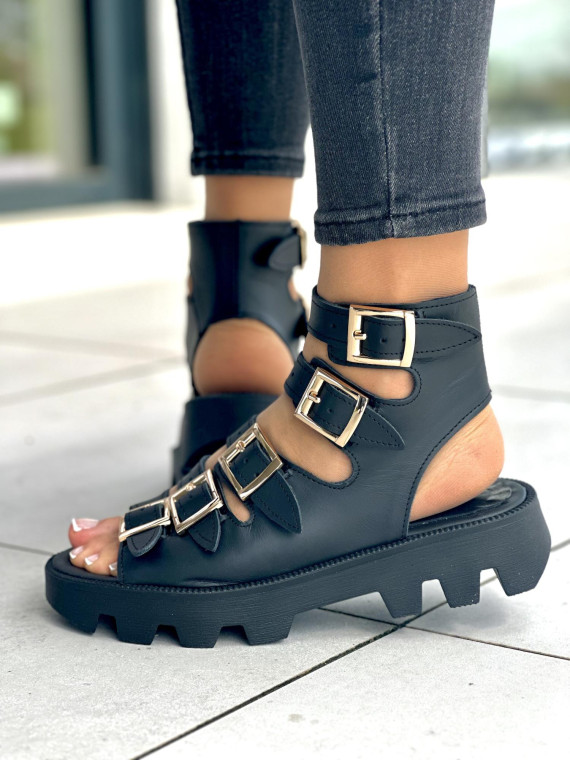 Czarne sandały damskie z klamerkami, skóra naturalna