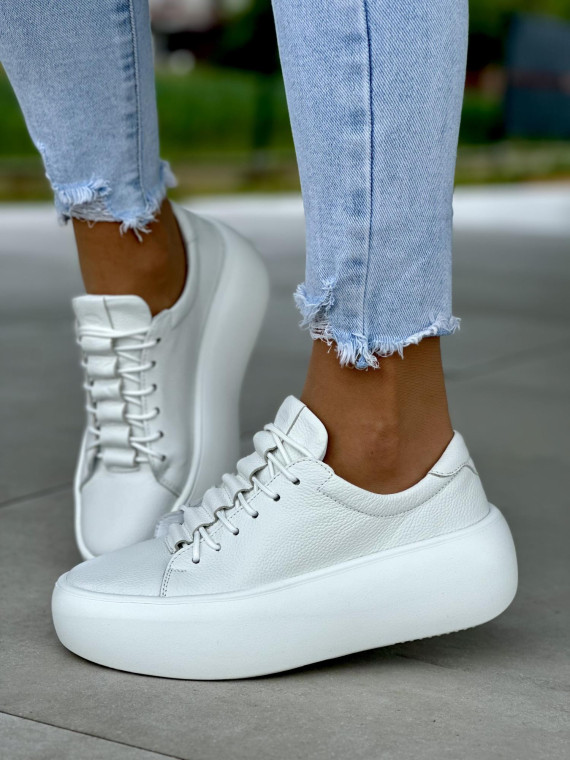 Wygodne-biale-trampki-damskie-skorzane-OLEKSY-polskiej-produkcji