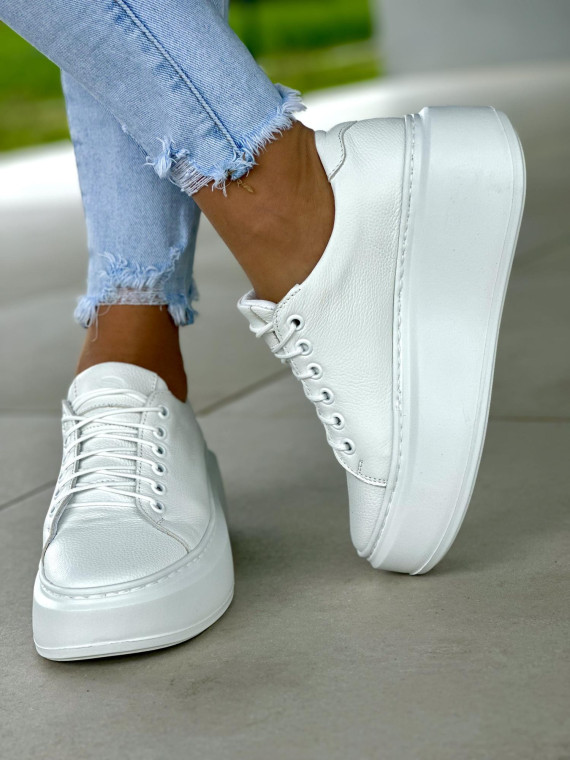 Wygodne białe trampki damskie, skóra naturalna