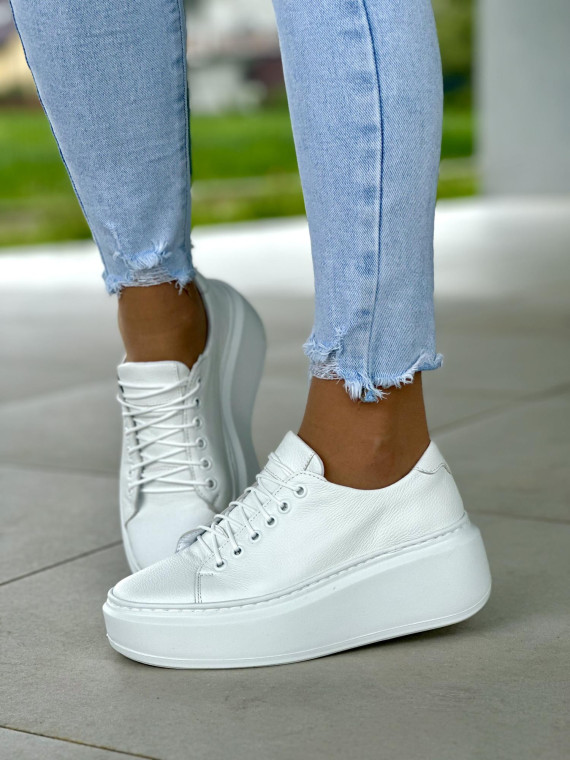 Wygodne białe trampki damskie, skóra naturalna