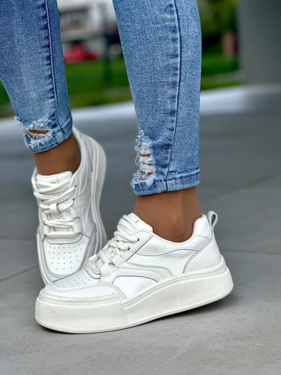 Białe trampki damskie z ozdobnym sznurowaniem, skóra naturalna