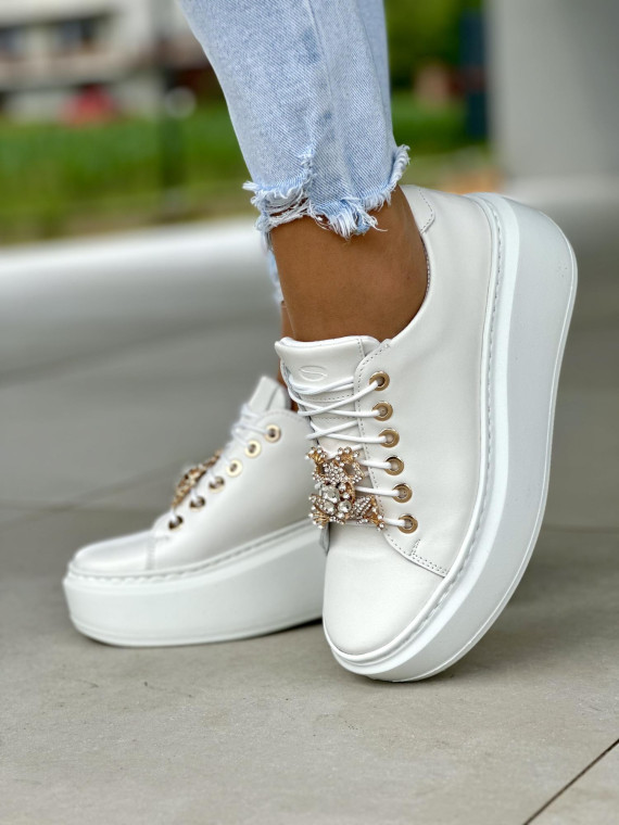 Białe-trampki-damskie-skorzane-z-ozdoba-OLEKSY-polskiej-produkcji