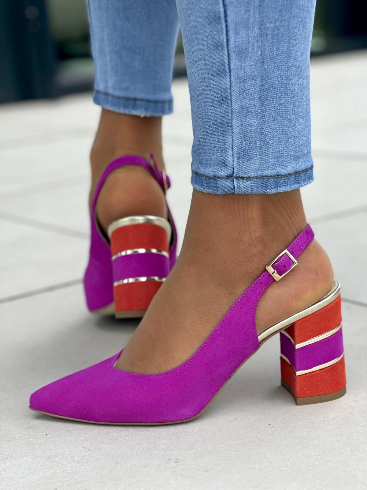 Piekne-czolenka-ze-skóoy-naturalnej-w-kolorze-fuksji