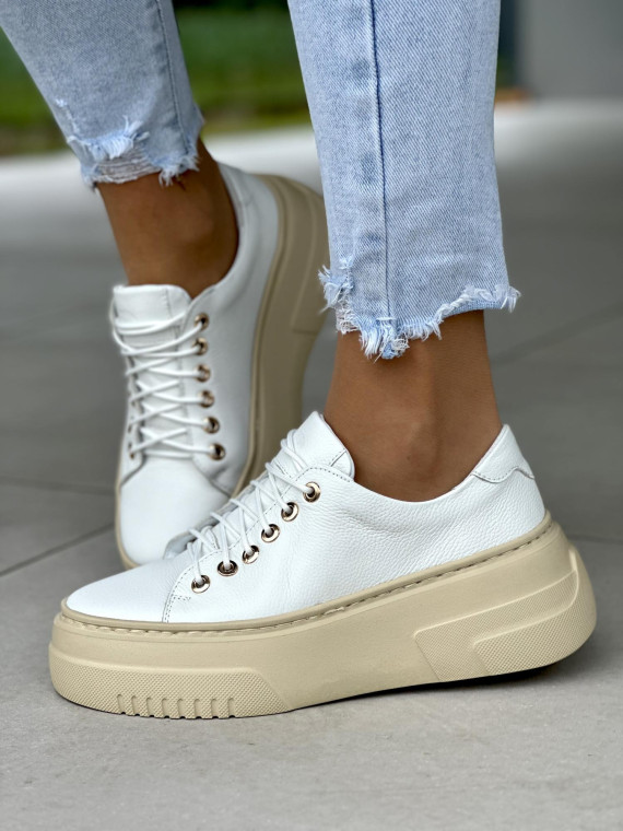 Biale-trampki-damskie-skorzane-oleksy-polskiej-produkcji