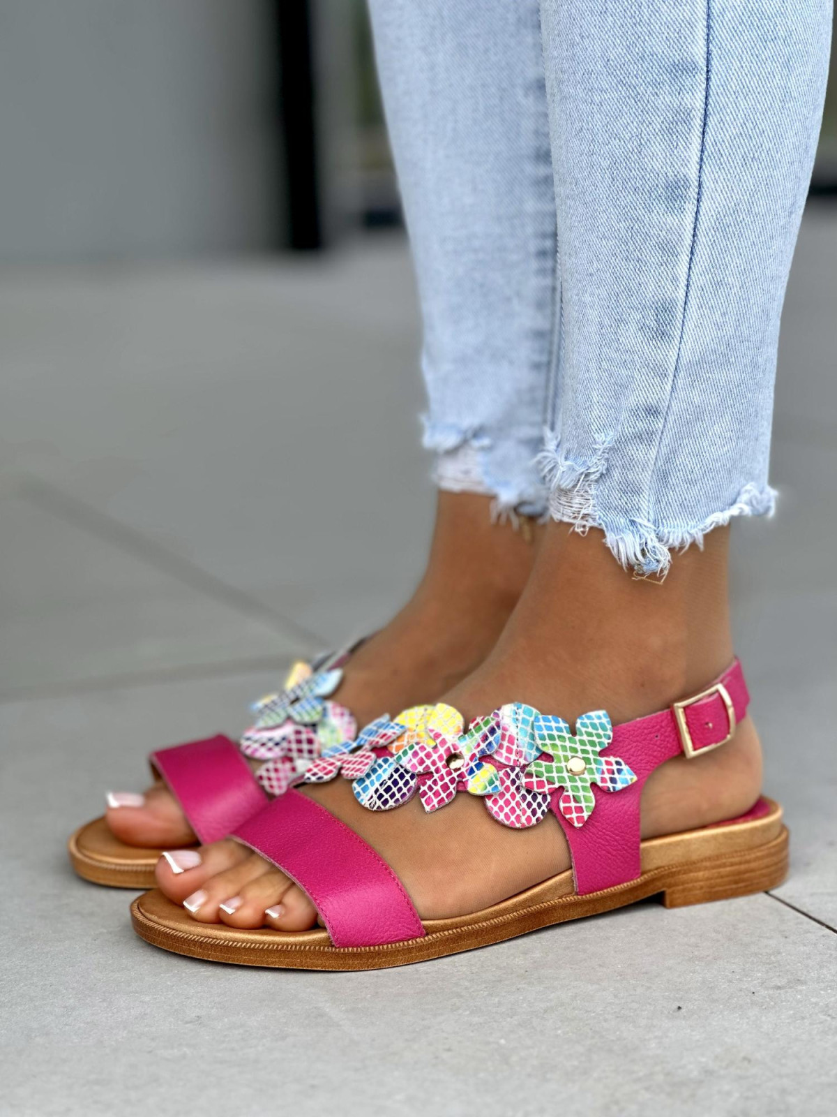 Piekne-rozowe-sandaly-OLEKSY-ze-skory-naturalnej-polskiej-produkcji