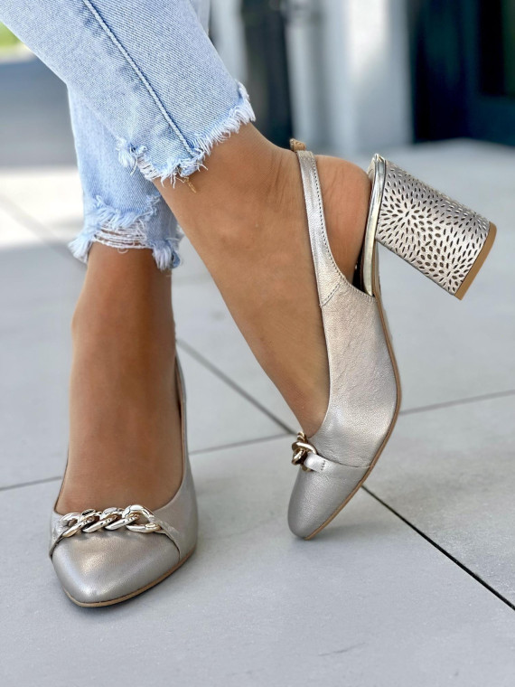 Zlote-sandaly-damskie-skorzane-OLEKSY-na-wygodnym-slupkowym-obcasie