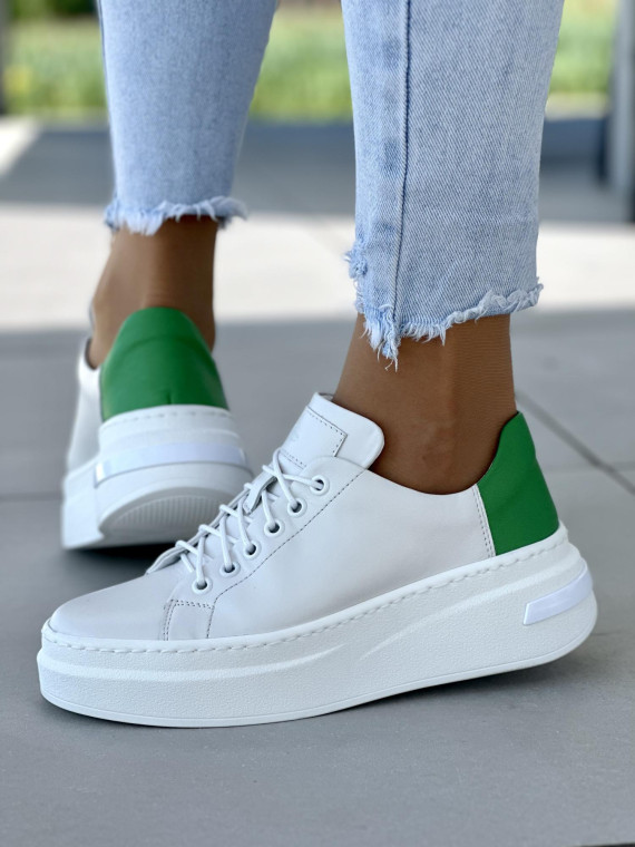 Biale-trampki-damskie-skorzane-OLEKSY-polskiej-produkcji