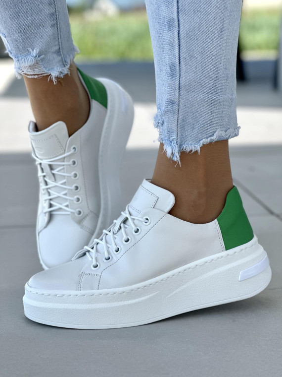 Biale-trampki-damskie-skorzane-OLEKSY-polskiej-produkcji