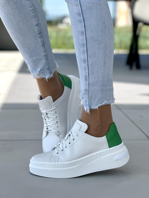 Biale-trampki-damskie-skorzane-OLEKSY-polskiej-produkcji